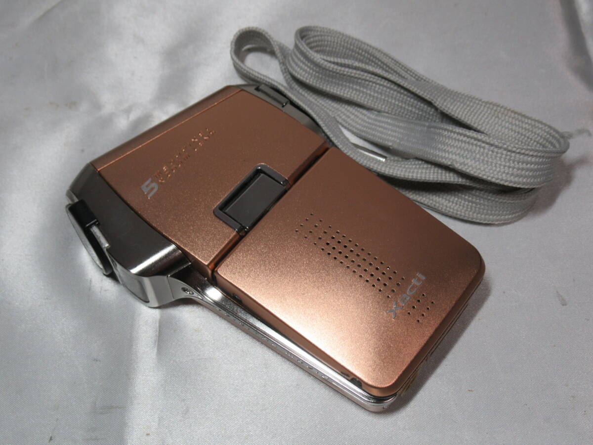 【動作確認済み】SANYO / 三洋電機 Xacti ザクティ DMX-C5 デジタルムービーカメラ ノーブルブロンズ サンヨー SDカード 管Z0380拍卖