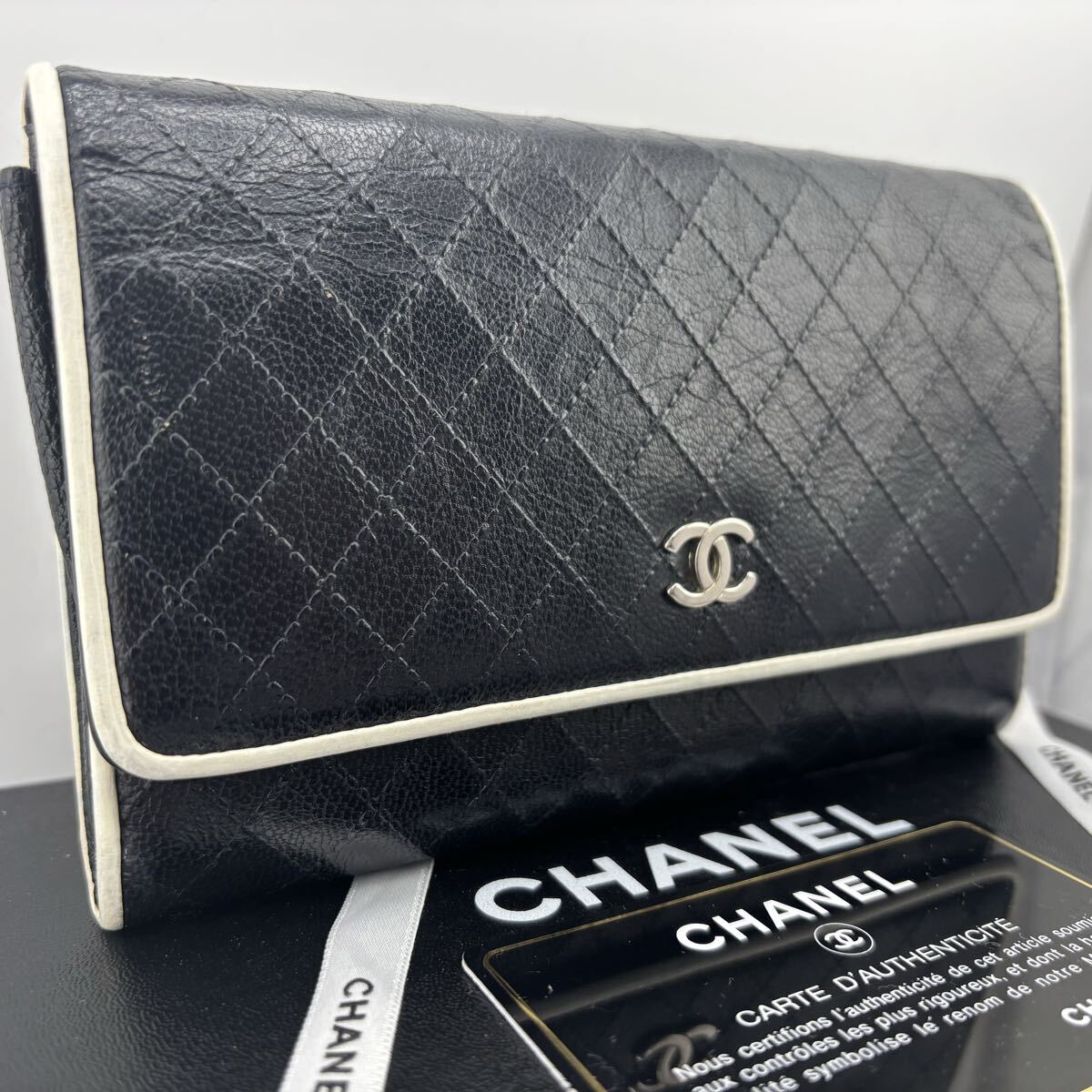【激レア 美品】CHANEL シャネル 二つ折り財布 ミドルサイズ ビコローレ ココマーク キャビアスキン レザー ブラック ホワイト バイカラー 拍卖