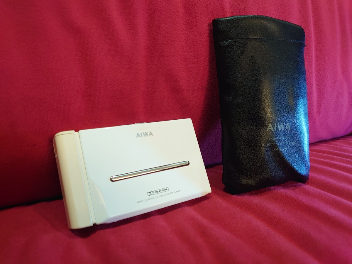 【AIWA】HS-PL55 White Vintage PORTABLE CASSETTE PLAYER アイワ ポータブル カセットプレーヤー拍卖