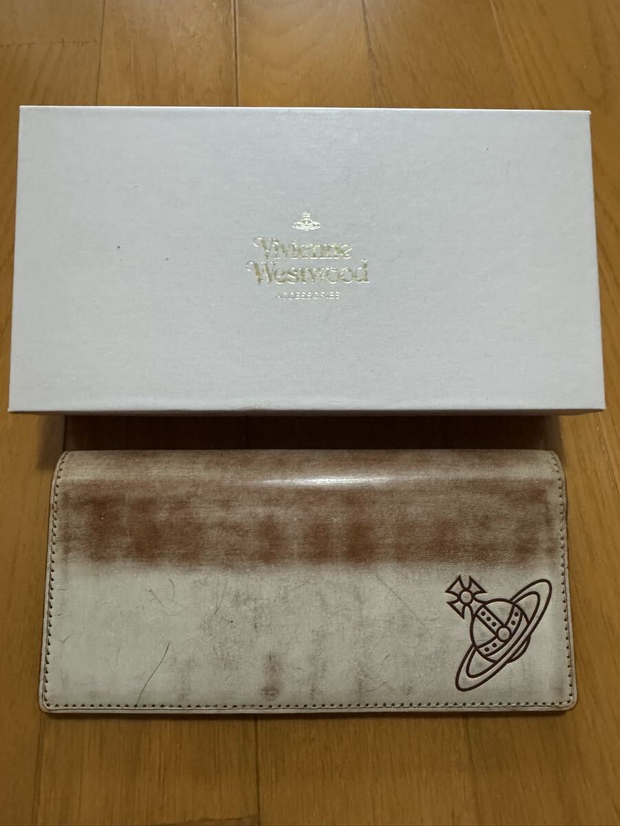 Vivienne Westwood ヴィヴィアンウエストウッド 長財布 オーブ レザー 二つ折り 未使用拍卖