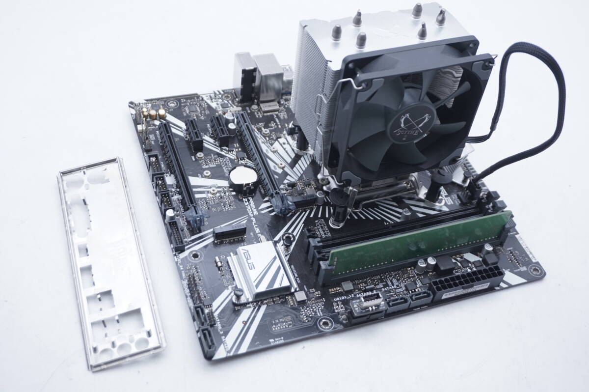 【 Z390 】 マザー+CPU等 ★ ASUS Z390M - PLUSⅡ mATX + Core i3 8100 + CPUクーラー + 4GB メモリー ★ WIN11 起動確認拍卖