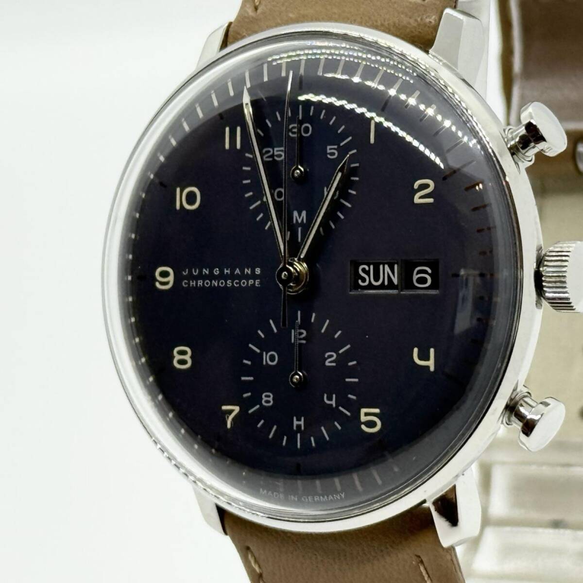 JUNGHANS ユンハンス マックス・ビル クロノスコープ 01426 027/4501.01 ブラック AT メンズ 腕時計拍卖