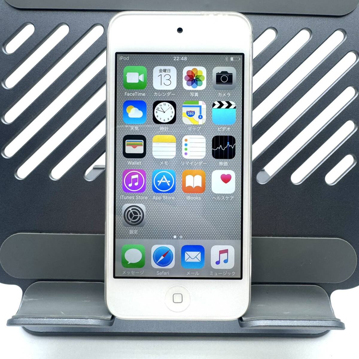 【美品】Apple iPod touch (第5世代) シルバー A1421 32GB Wi-Fiモデル アイポッド アップル 初期化済み 希少 拍卖