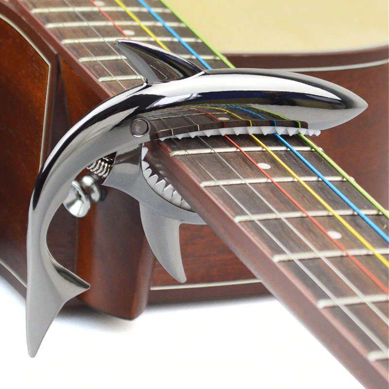 爆買【SHARK CAPO GC-30】No.4 マットシルバー シャークカポ 高品質 新品 6弦 ギター エレキ アコギ カポタスト拍卖