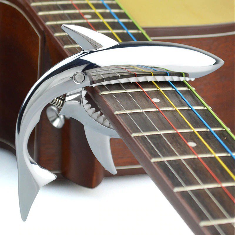 爆買【SHARK CAPO GC-30】No.2 シルバー シャークカポ 高品質 新品 6弦 ギター エレキ アコギ カポタスト拍卖