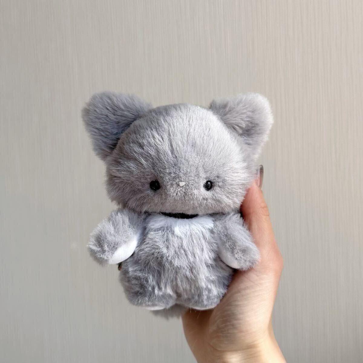 ぐれーねこのあかちゃん ハンドメイド ぬいぐるみ拍卖