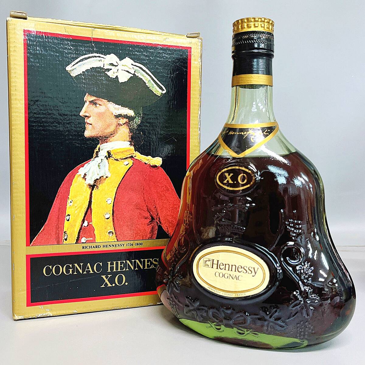 4:ヘネシー XO 金キャップ グリーンボトル コニャック ブランデー 700ml 箱付き拍卖