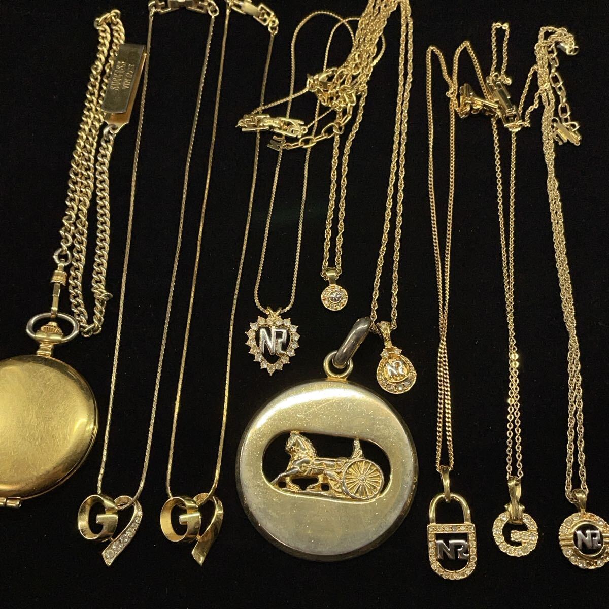 1000円〜 v8 アクセサリーまとめ売 ネックレス ペンダントトップ CELINE GIVENCHY NINA RICCI 等 ヴィンテージ ゴールド拍卖