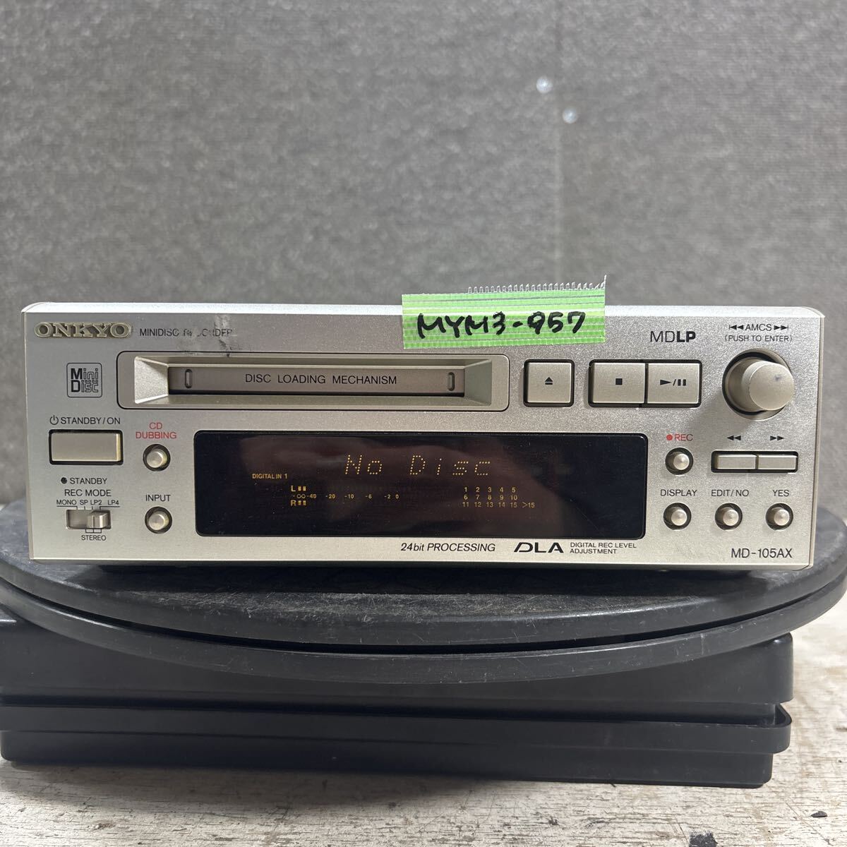 MYM3-957 激安 ONKYO MD-105AX MINIDISC RECORDER 通電、電源オン、オフOK 中古現状品 ※3回再出品で処分拍卖