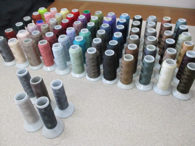 ミシン糸 エースクラウン 3000m巻きの残り糸 #50 各色72本+サービス糸付き C拍卖