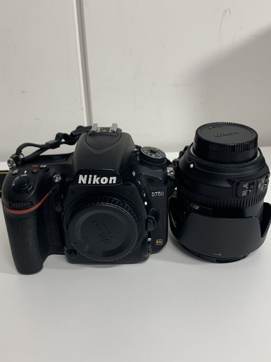 Nikon D750 デジタル一眼レフカメラ レンズ付き拍卖