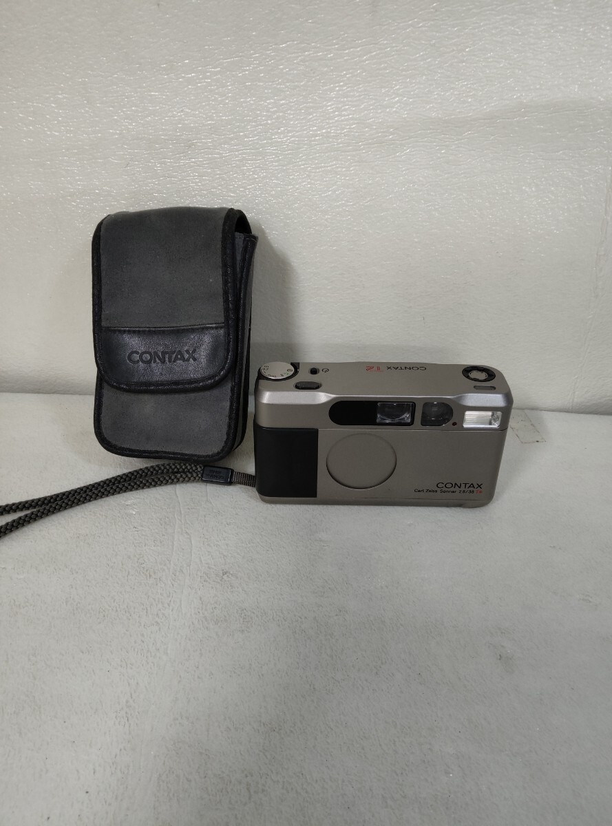 【動作確認済み】CONTAX T2 コンパクトフィルムカメラ チタンシルバー ストラップ ソフトケース コンタックス拍卖