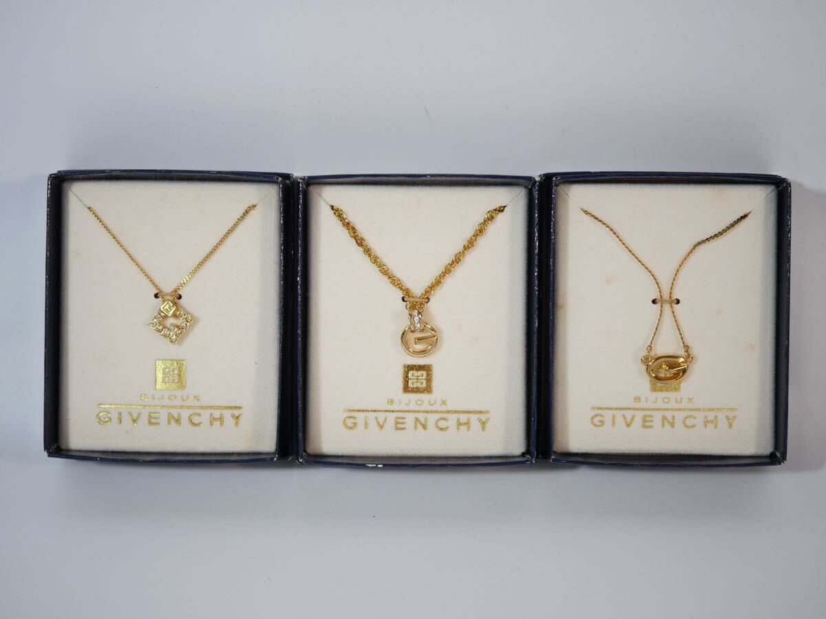 【320-11イ】 GIVENCHY ジバンシー ジバンシィ ゴールドカラー ネックレス アクセサリー 3個セット 箱付き 未使用拍卖