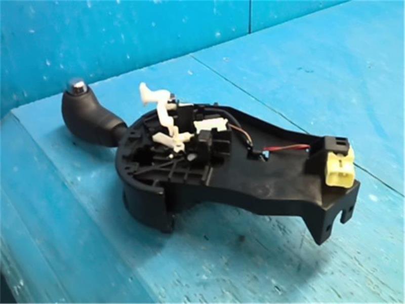 ダイハツ 純正 タント 《 LA600S 》 シフトレバー P70700-25002943 拍卖