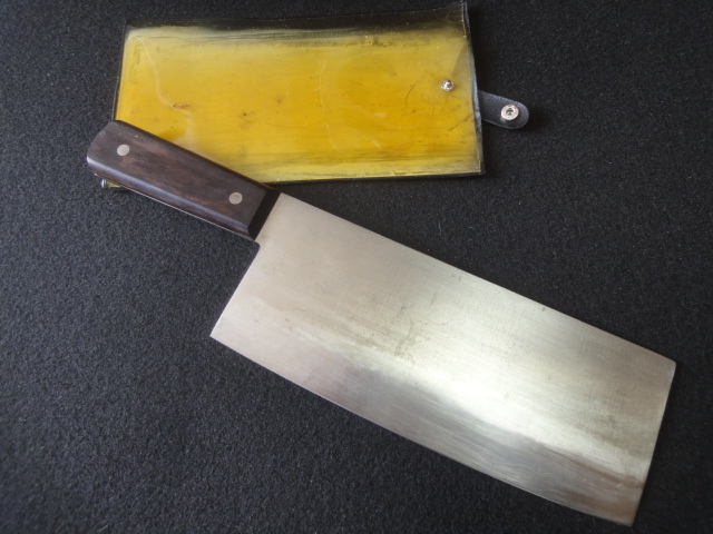 【無銘】※プロ向け 中華包丁 刃渡22㎝ 全長33.5㎝ 峰厚2.7mm 両刃 ※鞘ケース付 中古品 全国一律送料1200円拍卖