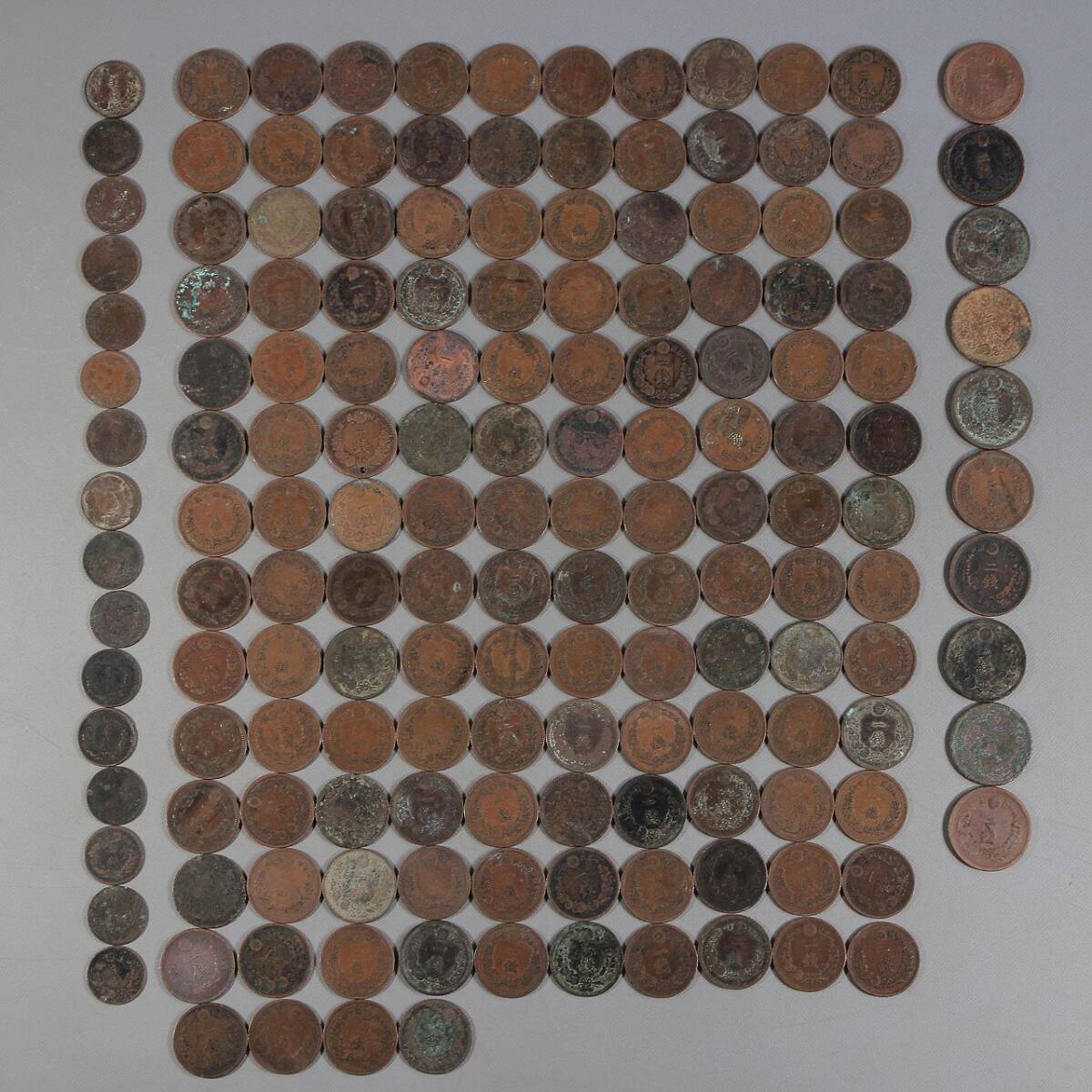 日本 古銭 銅貨まとめて 重量約1100g 近代銅貨 竜一銭銅貨/134枚 竜二銭銅貨/10枚 竜半銭銅貨/16枚 現状品 長期保管品拍卖