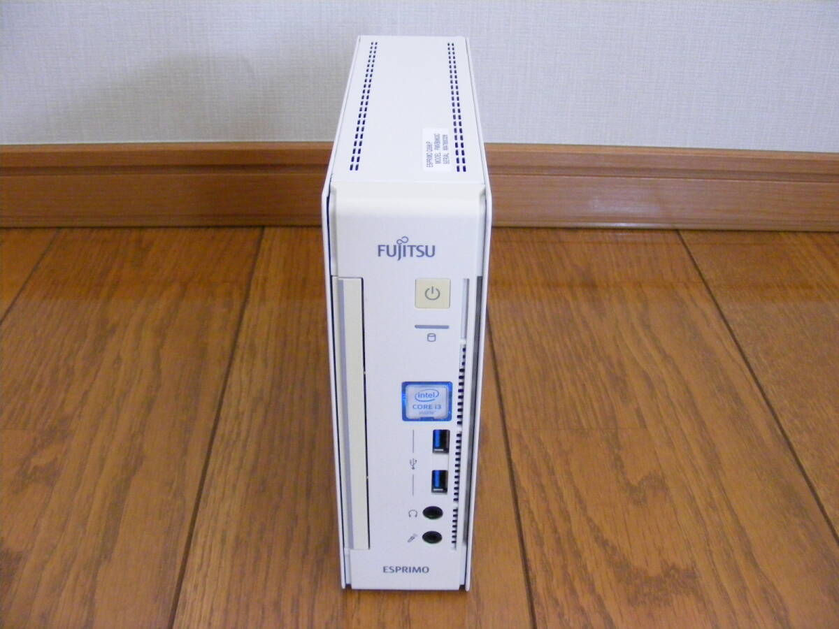 富士通 小型パソコン Q556/P Corei3-6100T 8GB SSD128GB拍卖