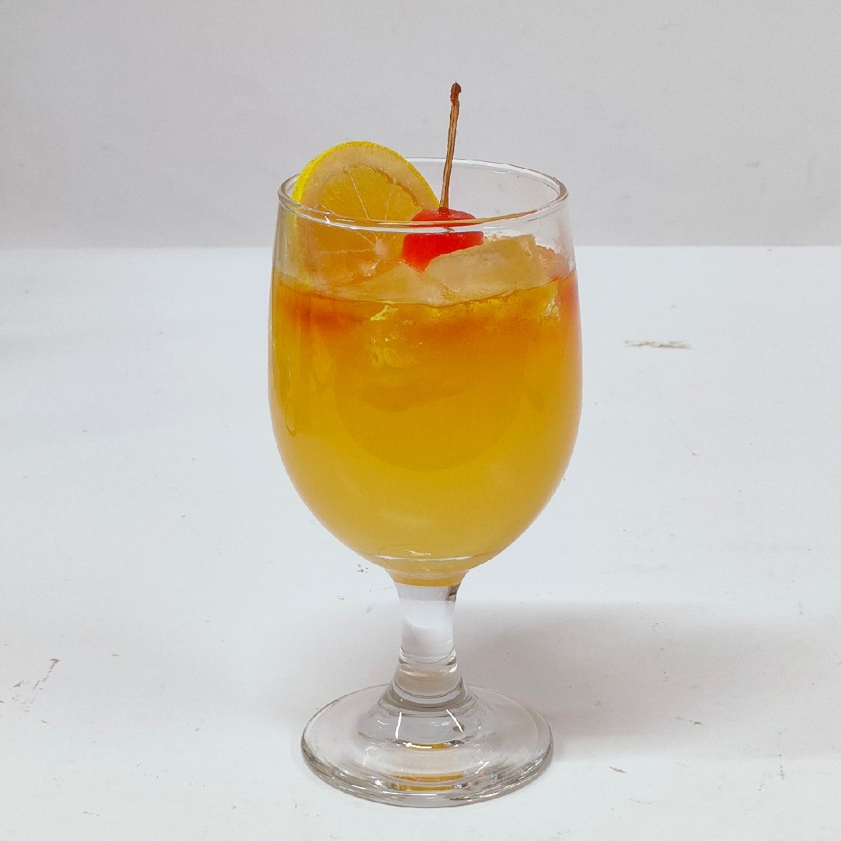 ☆食品サンプル オレンジジュース ドリンク 実物大 高さ約18.5cm 模型 ディスプレイ 展示 実物サイズ拍卖