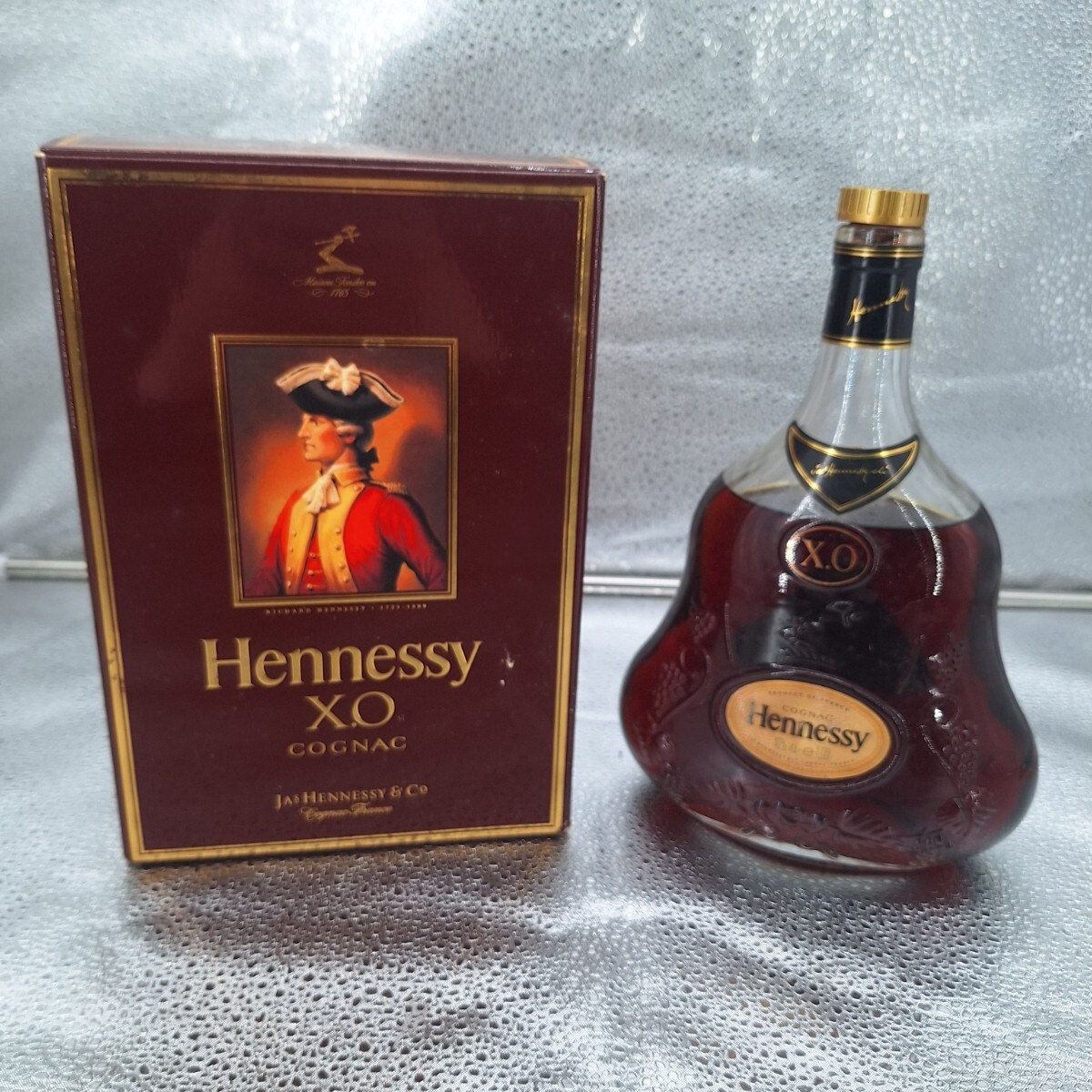 Hennessy COGNAC XO 金キャップ グリーンボトル拍卖