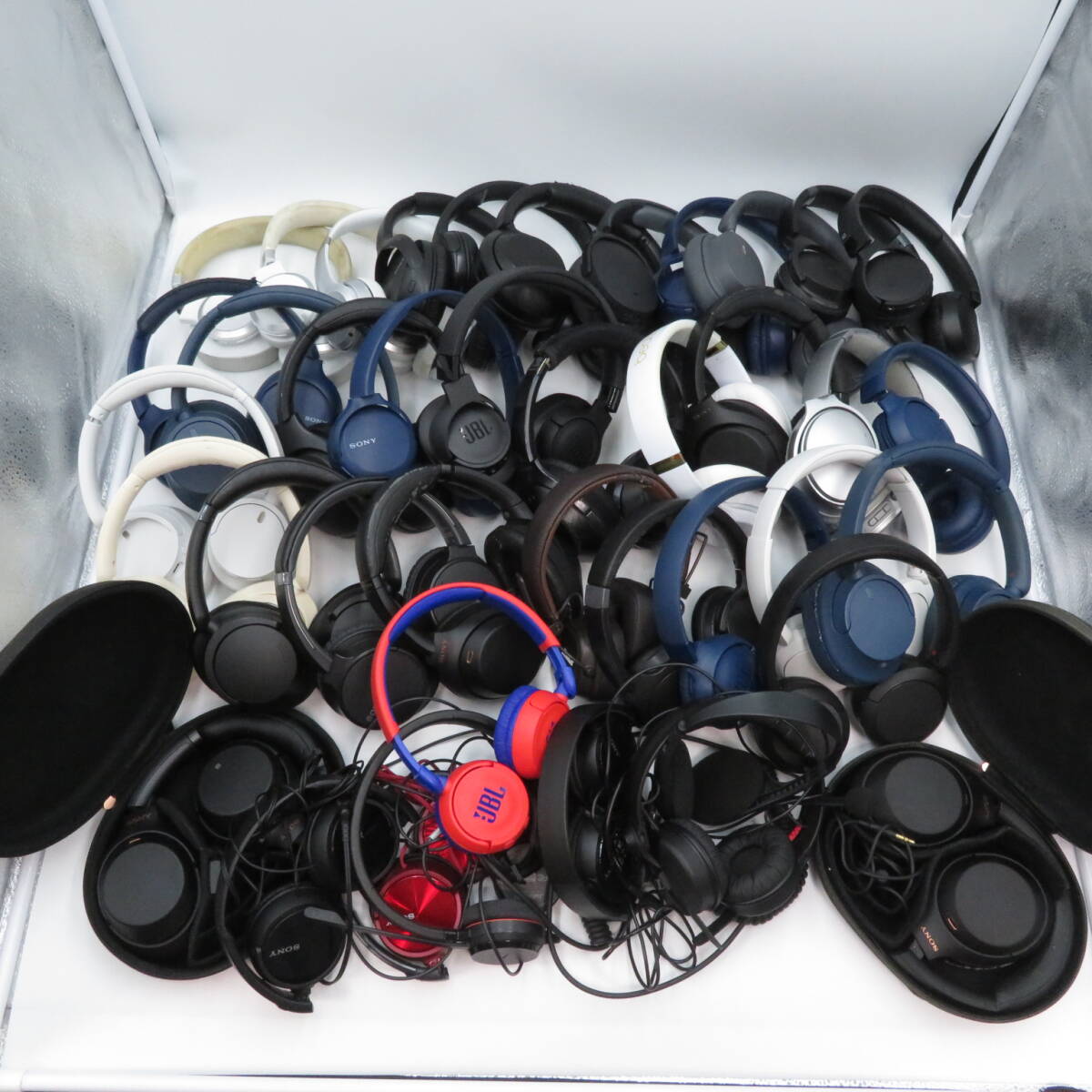 ヘッドホン◆SONY BOSE audio-technica beats JBL WH-1000XM4 等 ワイヤレス 有線 41点 まとめ売り 動作未確認 ジャンク品 1円~●S0530■拍卖