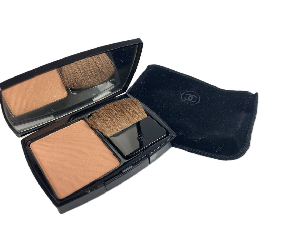 未使用 シャネル CHANEL SOLEIL TAN DE CHANEL ソレイユ タン ドゥ シャネル フェイスパウダー #65/SABLE D'OR KES-3596拍卖