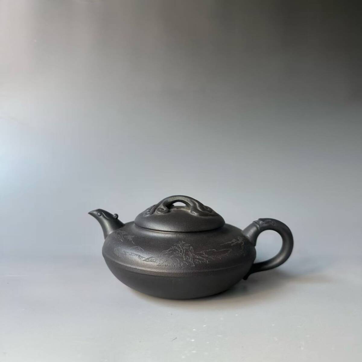 【極上蔵出*紫砂急須 焼き黒泥 純手作り 山水彫刻 中国茶器 本物保証】拍卖