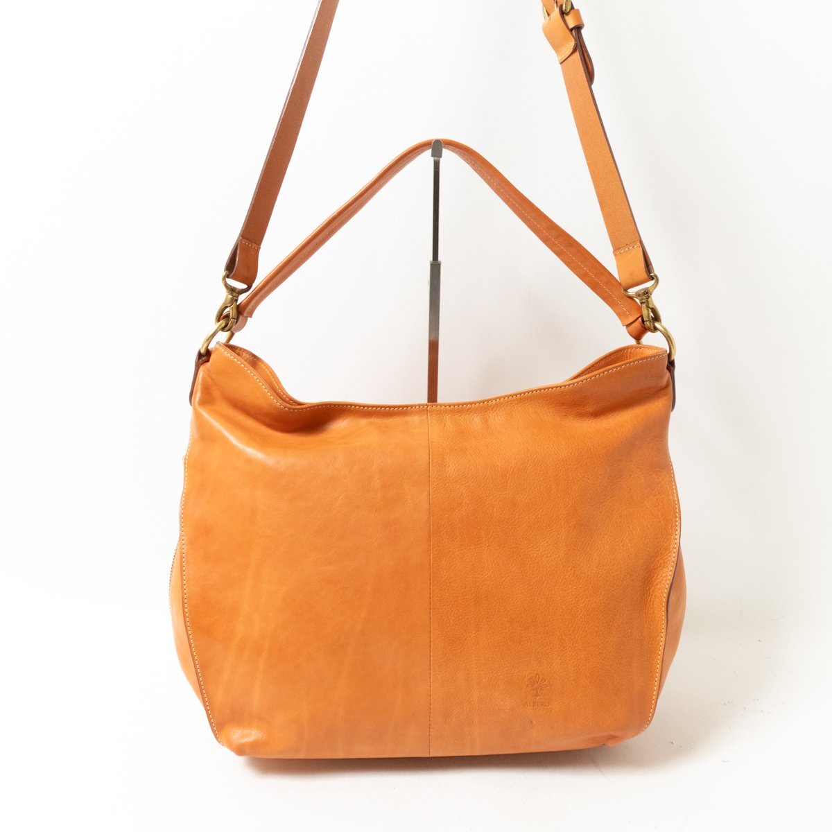 ALBERO アルベロ ショルダーバッグ 斜め掛け 肩掛け 2way レディース キャメル カジュアル シンプル ファスナー開閉 レザー 本革 bag 鞄拍卖