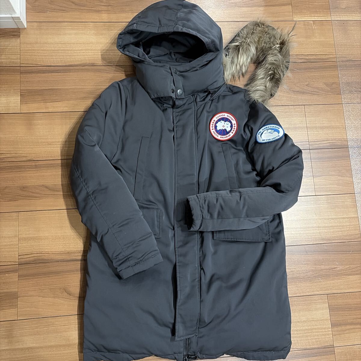 カナダグース CANADA GOOSE Mサイズ ダウンコート拍卖