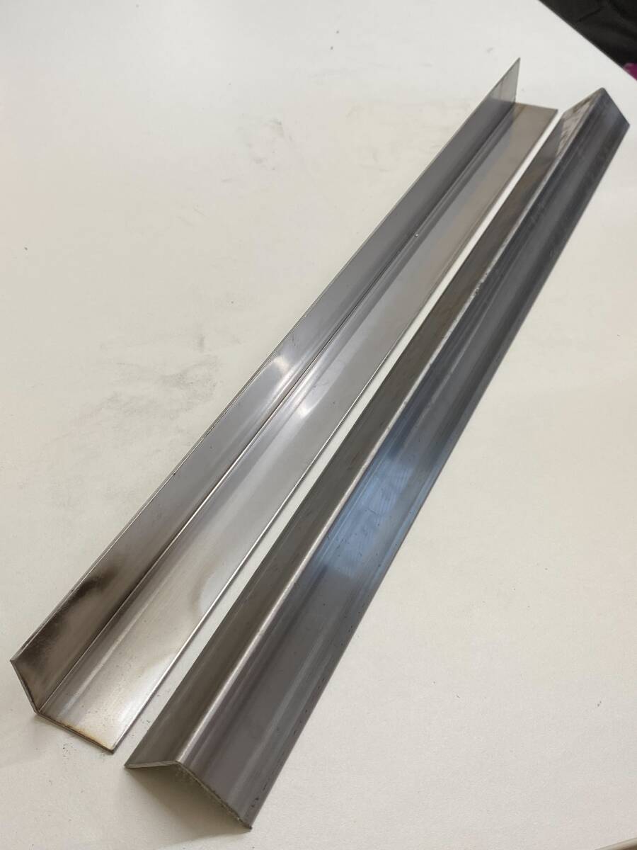 フォーミングアングル 未研 ステンレス SUS304 2mm(板厚)×40mm×40mm 長さ約642mm 1本~ 端材拍卖