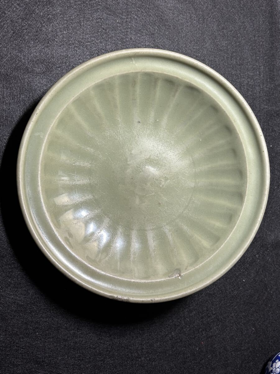 中国美術 龍泉窯 青磁 皿 骨董 唐物 時代物 古美術拍卖