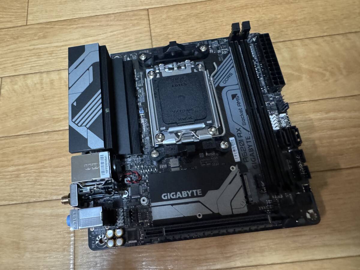 1円スタート!! 未使用品!! GIGABYTE A620I AX マザーボード Mini-ITX AMD A620チップセット搭載拍卖