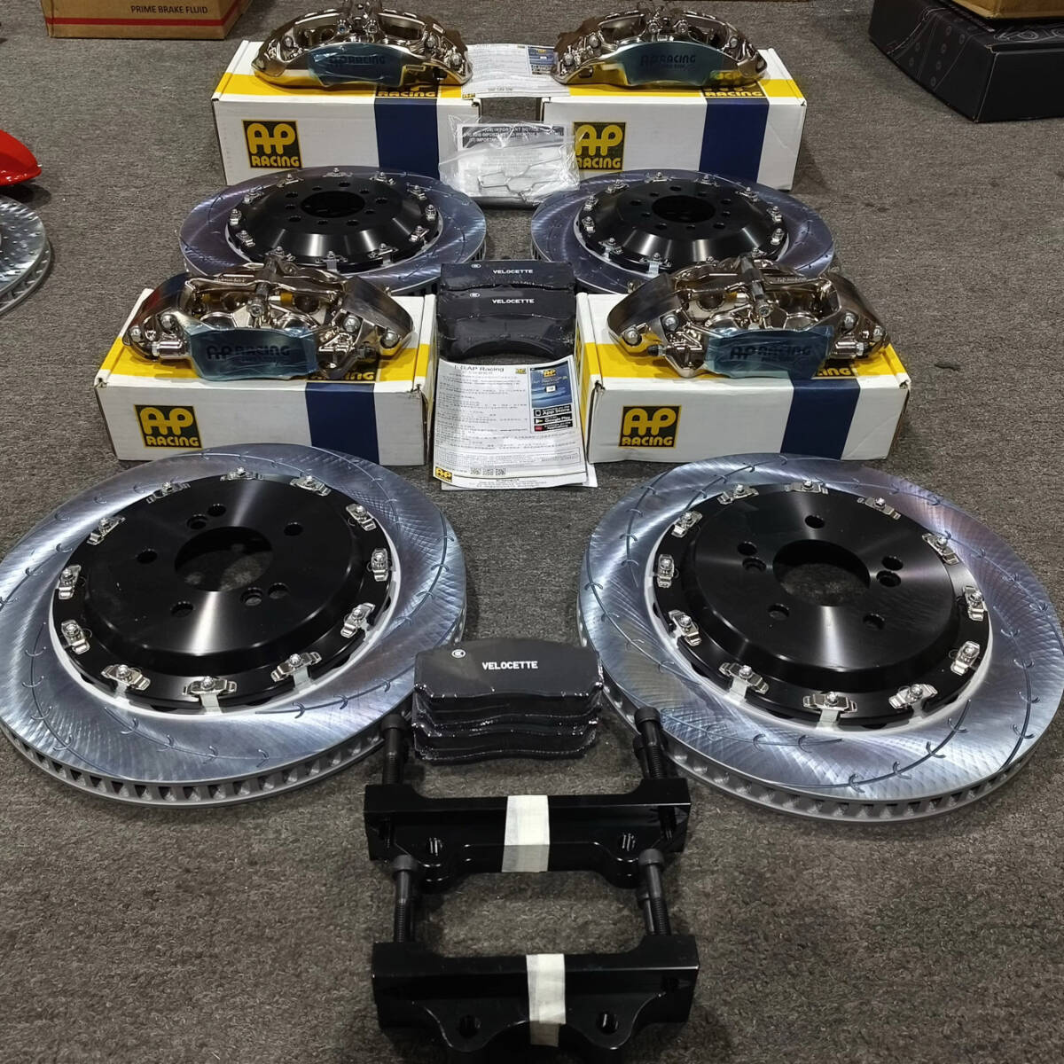 BMW F82 M4ブレーキセット APレーシング拍卖