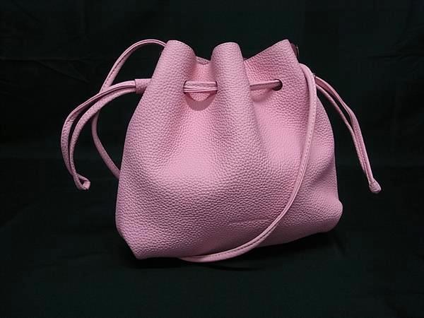 1円 ■極美品■ BONAVENTURA ボナベンチュラ ノア レザー クロスボディ ショルダーバッグ レディース ピンク系 BS4031拍卖