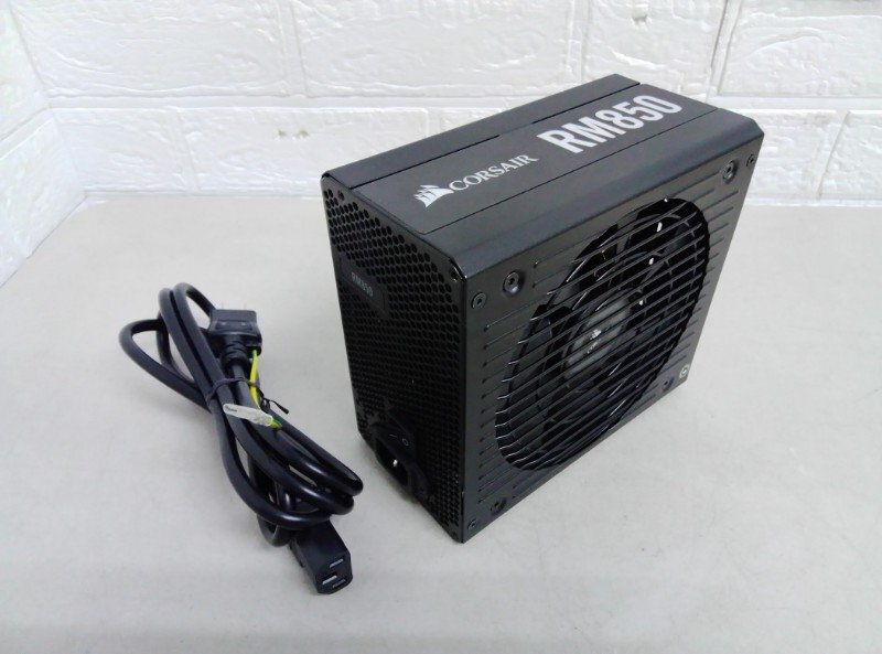 送料安 美品 CORSAIR PC 電源 ユニット PM850 RPS0120 CP-9020196 75-003894 PC電源ユニット拍卖