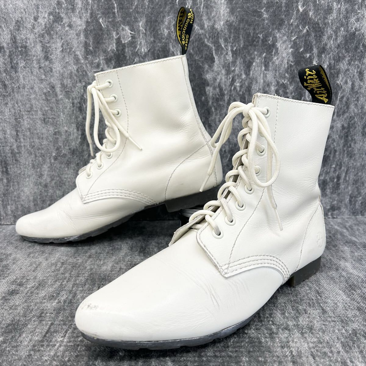 Dr.Martens BIANCA ドクターマーチン ビアンカ レースアップブーツ 8ホール レザーブーツ US8 25cm相当 ホワイト *Fi拍卖