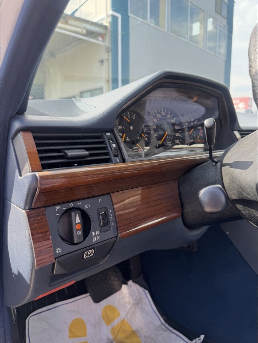 美品 ベンツ W124 本ウッドパネル ダッシュボード部① 検索 AMG ブラバス ロリンザー ABC ケーニッヒ 内装部品 トリム E500 500E TE CE拍卖