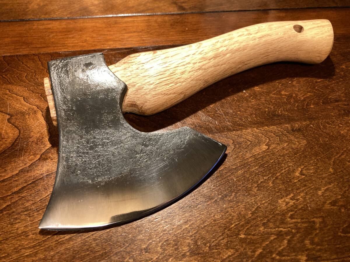 重厚!857g コンパクト斧 木製ハンドル レザーシース付き拍卖