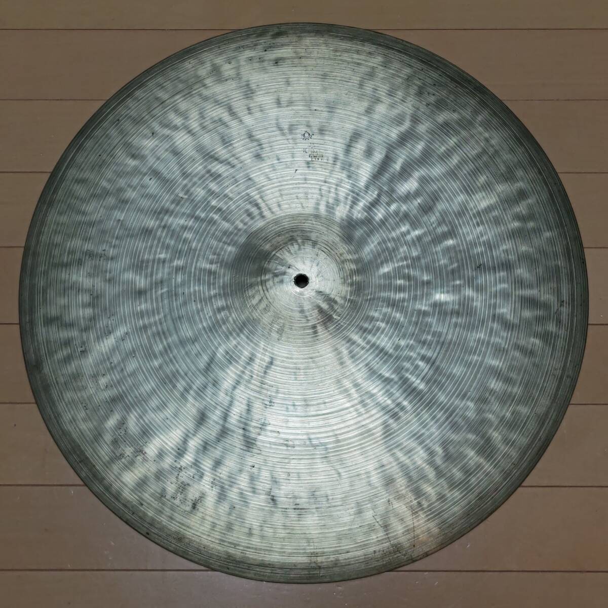 究極の逸品! オールドK ジルジャン Istanbul K Zildjian Intermediate Stamp Ride 22 状態完璧 ジャズに!拍卖