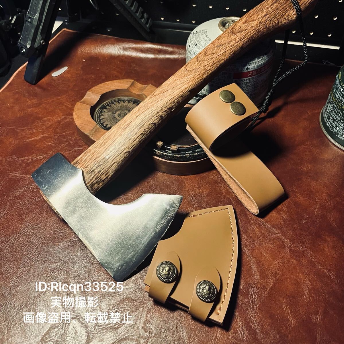 新発売 超高品質 薪割り山斧 鍛造 手斧 焚き火斧 木の柄 保護カバー付き キャンプ アウトドア 野外登山 35cm 930g拍卖