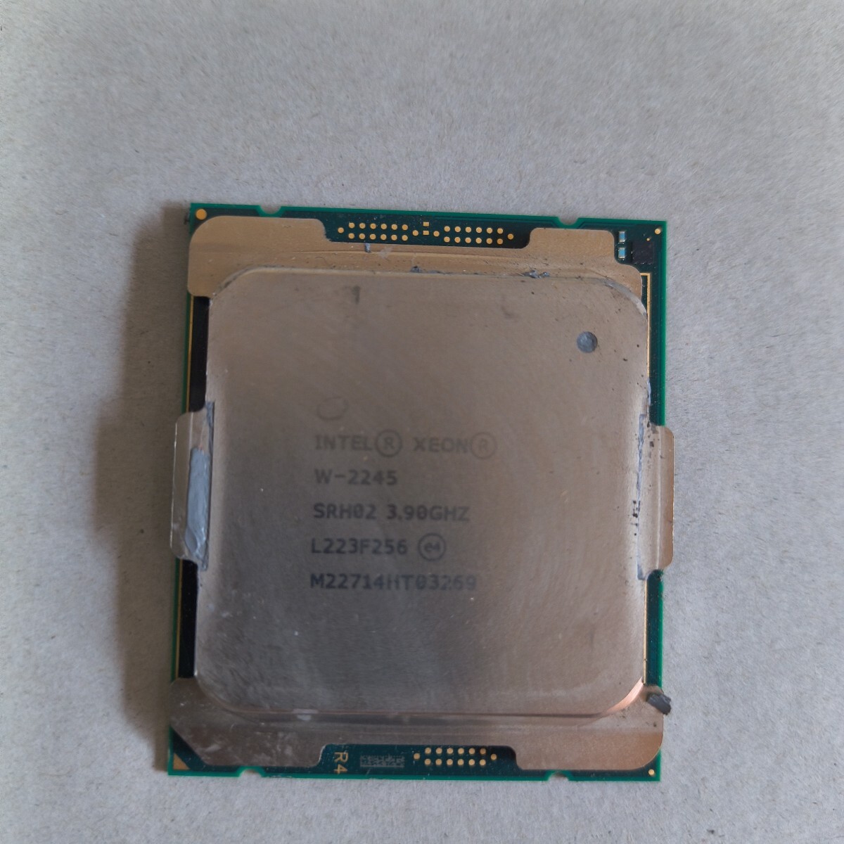 (6)Intel Xeon W-2245 SRH02 3.9GHz 拍卖