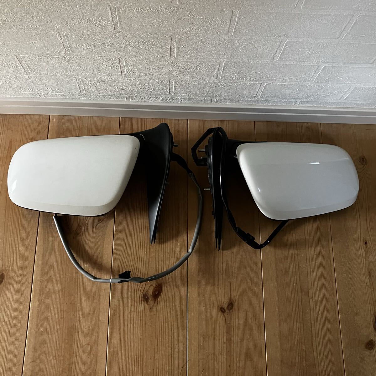 ダイハツ エッセ DAIHATSU ESSE ドアミラー ミラー 白 ホワイト 中古 パーツ 左右 セット拍卖