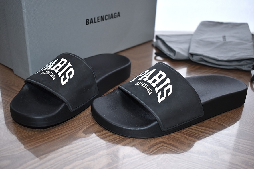 BALENCIAGA バレンシアガ POOL SLIDE CITIES プール スライド シティーズ PARISロゴ ラバーサンダル/シャワーサンダル 黒 24cm 未使用拍卖