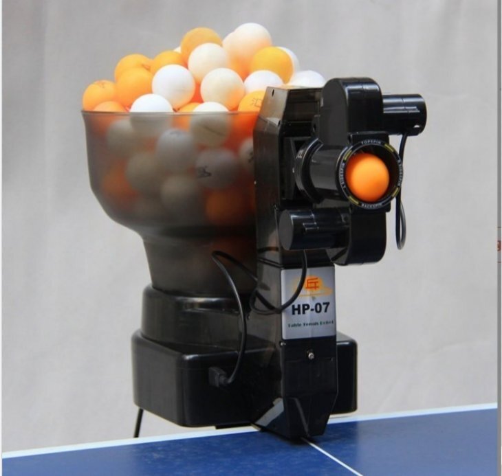 最新モデル☆ 個人練習用 卓球マシン コンパクト 家庭用 プロ用 アーク調整9速 スピン36種類 40mm用 マシン 自宅 持ち運びOK拍卖