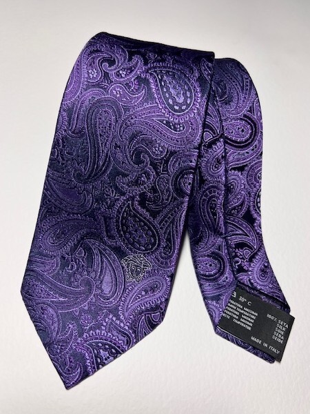 新品同様◆VERSACE◆黒紺系×紫ペイズリー織柄ネクタイ◆メデューサ刺繍◆ブラックネイビー系×パープル◆イタリア製◆シルク ヴェルサーチ拍卖