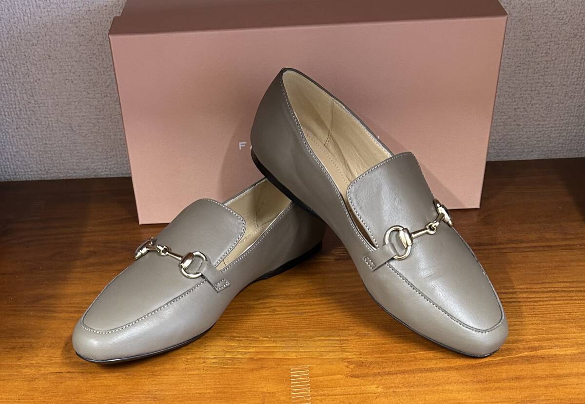 新品☆イタリア製Fabio-Rusconi☆高級ソフト本革製のフラットシューズ☆カーキ☆23.5㎝拍卖