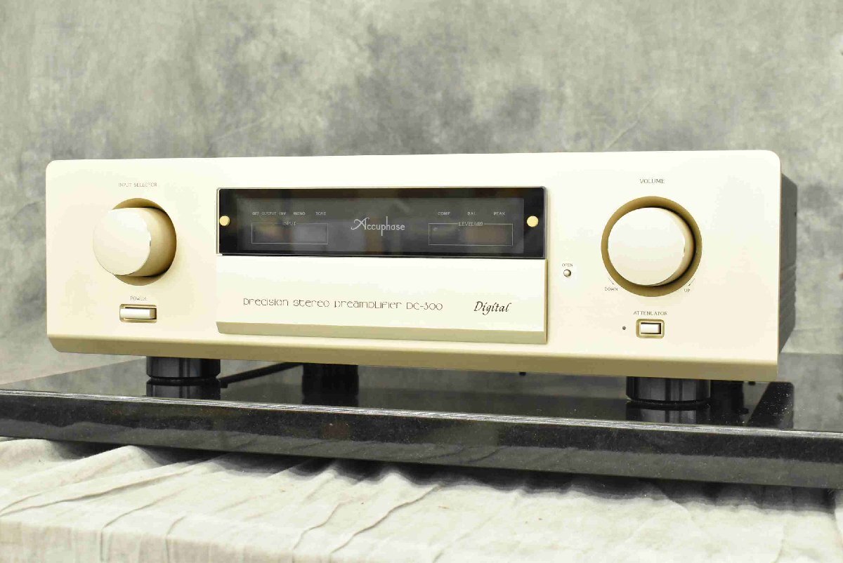 【C】Accuphase DC-300 プリアンプ アキュフェーズ 3258363拍卖