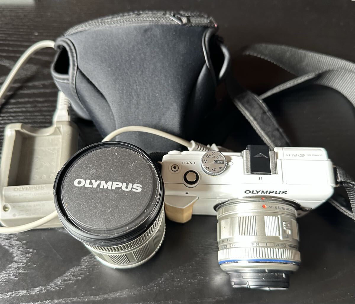 OLYMPUS E−PL1sホワイト 完動品 PEN オリンパス カメラ ミラーレス一眼 拍卖