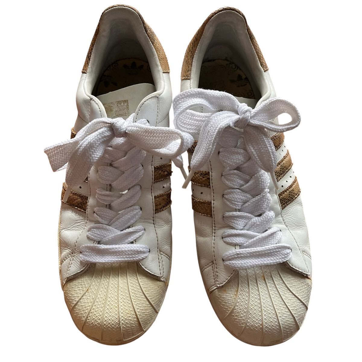adidas スーパースター アディダス ホワイト スニーカー 2001年 27センチ スネーク 蛇 ビンテージ スタンスミス 美品 ローカット 拍卖