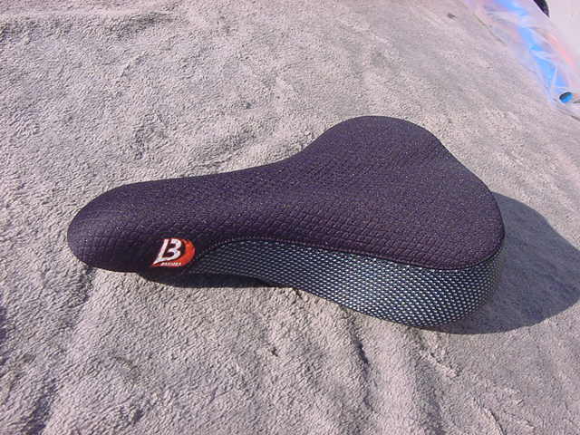 BAZOOKA Comfort saddle 新品未使用拍卖