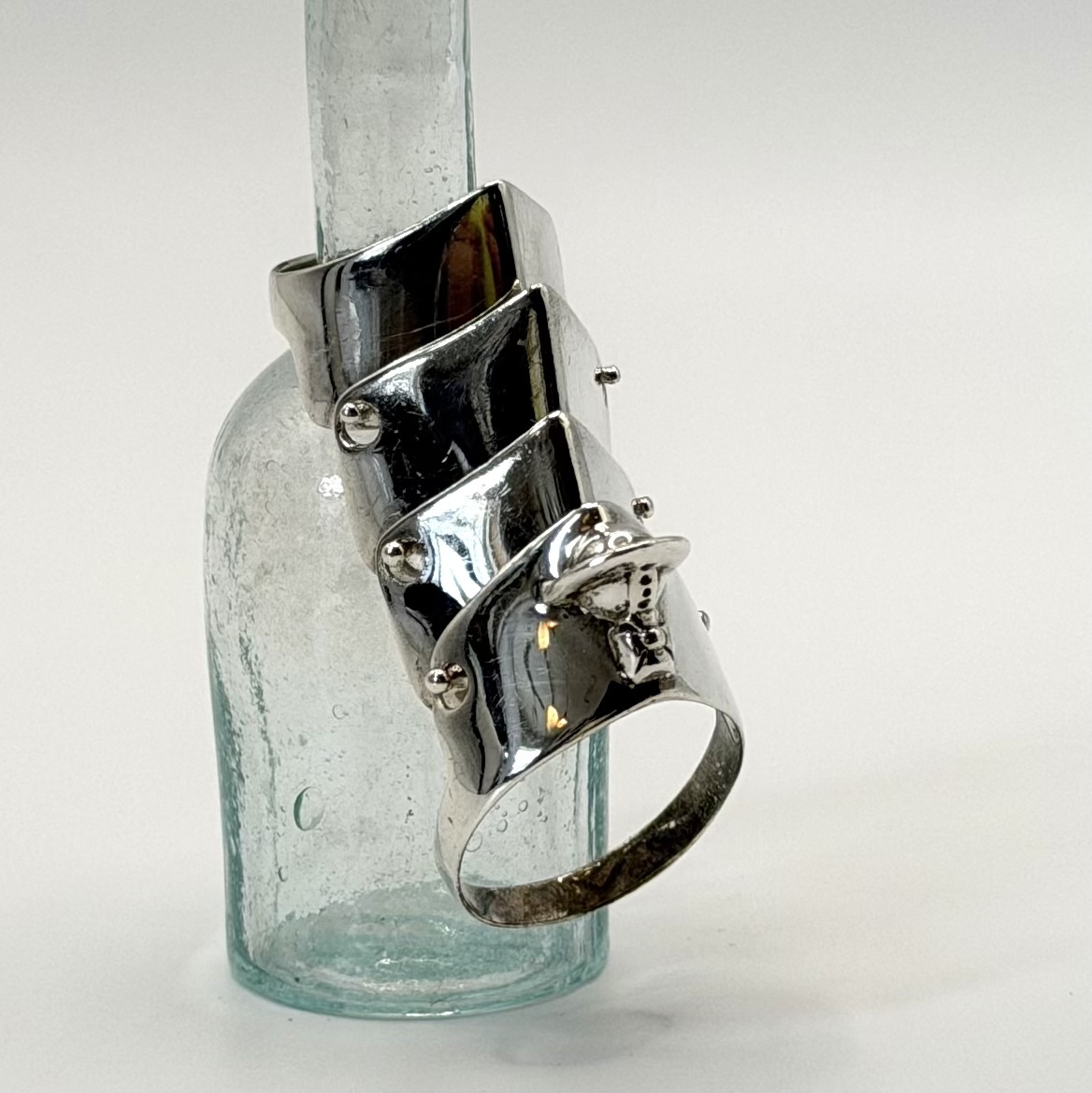 Vivienne Westwood ヴィヴィアンウエストウッド シルバーリング アーマーリング シルバー925刻印 アクセサリー ヴィンテージ Mサイズ拍卖